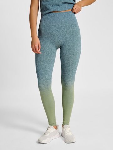 Coupe slim Pantalon de sport Hummel en vert : devant