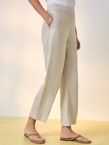 Regular Pantalon à plis Next en beige : devant