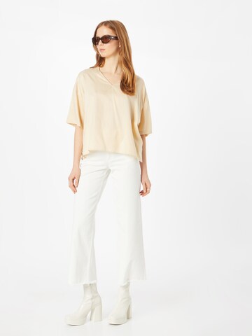 DRYKORN Blus 'NAVINI' i beige