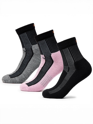 Occulto Athletic Socks 'Makalu' in Pink: front
