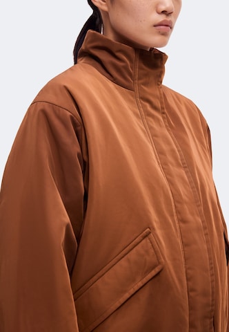 DRYKORN - Chaqueta de entretiempo 'CADLEY' en marrón
