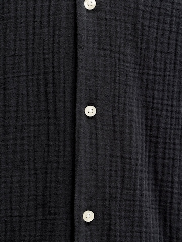 JJ Rebel Regular Fit Paita 'JREBJASON PATRICK' värissä musta