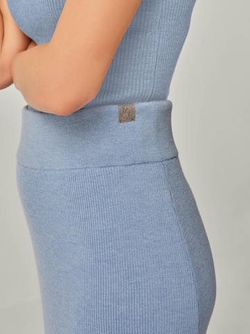 YOU LOOK PERFECT Hausanzug 'Eve & Erika' in Blau