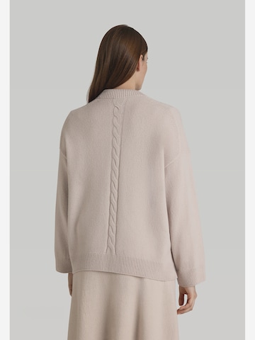 MAERZ Muenchen Knit cardigan in Beige: back