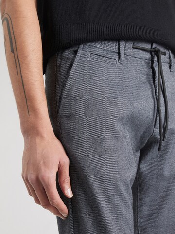 s.Oliver Regular Chino trousers in Grey