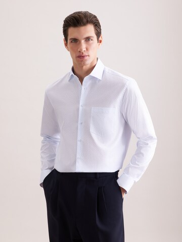Coupe regular Chemise business 'Smart Essentials' SEIDENSTICKER en bleu : devant