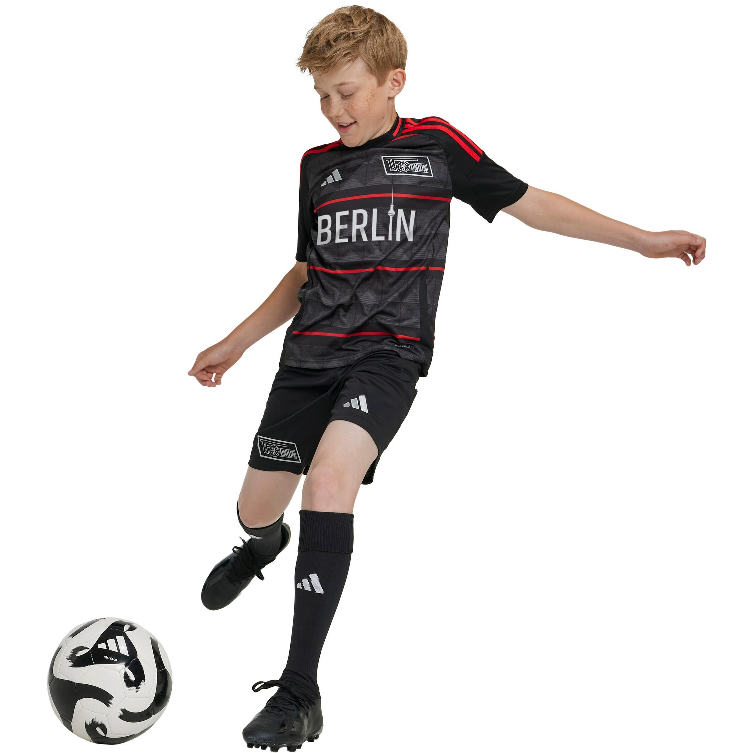 ADIDAS PERFORMANCE Funktsionaalne särk '1. FC Union Berlin', värv must