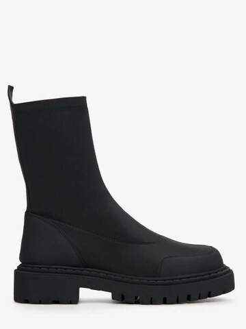 Estro Booties '09-2392' in Black