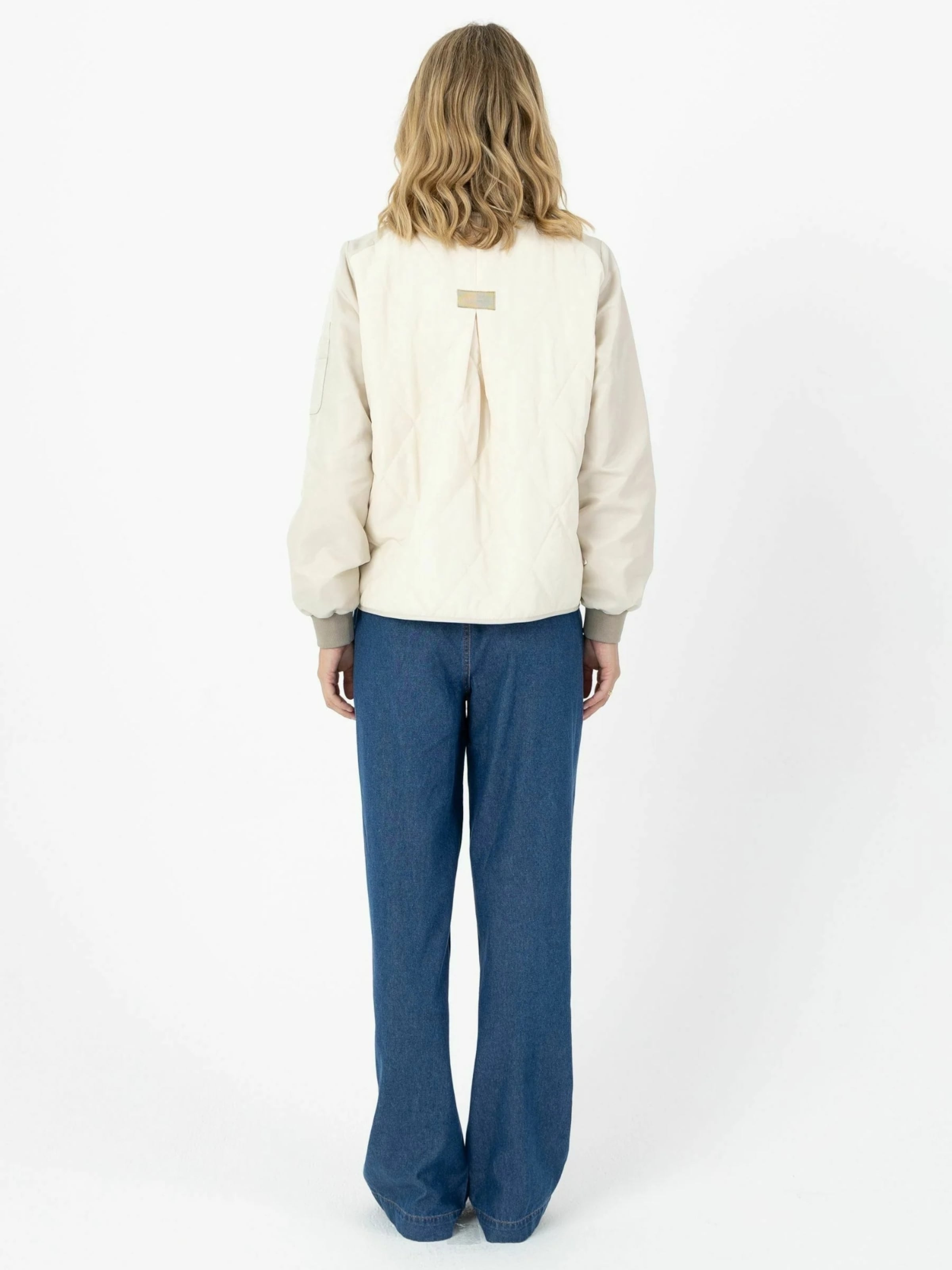 Coster Copenhagen Kurtka przejściowa ' Quilted ' w kolorze biały