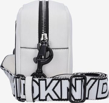 Sac à bandoulière 'Kenza' DKNY en blanc