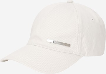 Casquette Calvin Klein en blanc : devant