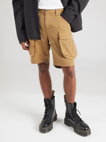 Largi Pantaloni cu buzunare de la ALPHA INDUSTRIES pe bej: față