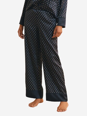 Pantaloncini da pigiama 'Artlight' di ETAM in blu: frontale
