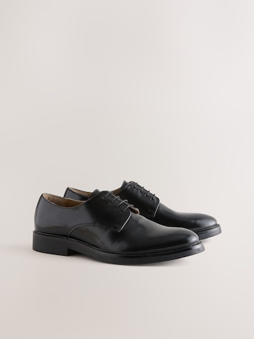 Chaussure à lacets Next en noir