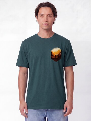 T-Shirt 'Hiking In The Mountains' Watapparel en vert : devant