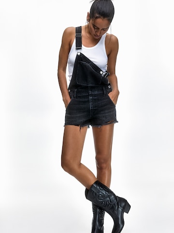 Pull&Bear regular Overalljeans i sort