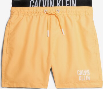 Shorts de bain Calvin Klein Swimwear en orange : devant