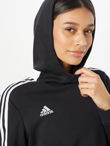 ADIDAS SPORTSWEAR Спортен суитшърт с качулка 'Tiro 21 Sweat' в черно