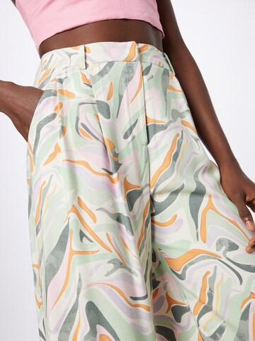 Nasty Gal Wide leg Pleat-front trousers in Mixed colours