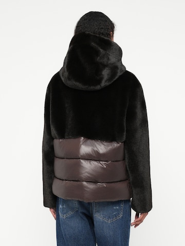 Blauer.USA Zimní bunda – hnědá