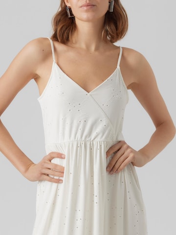 Robe d’été 'CAMIL' VERO MODA en blanc