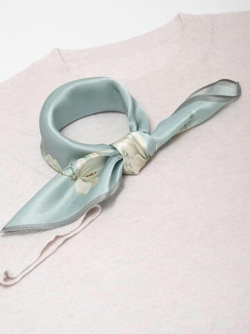 MayTree Scarf 'Magnolie' in Blue