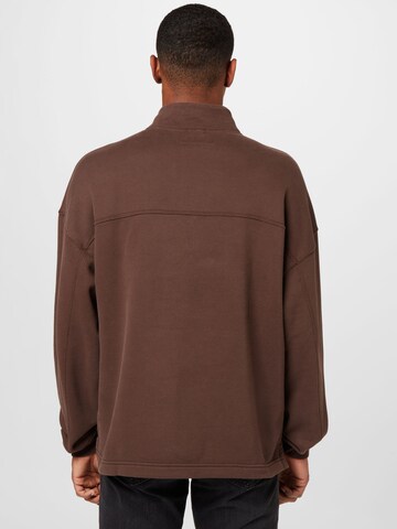 Abercrombie & Fitch Sweatshirt in Brown