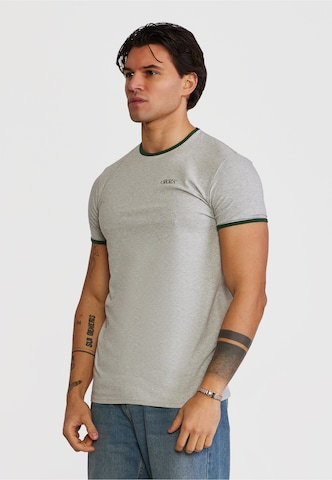 SikSilk - Camiseta 'Ringer' en gris