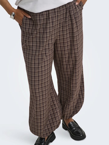 ONLY Carmakoma - Tapered Pantalón 'CARYUNA' en marrón