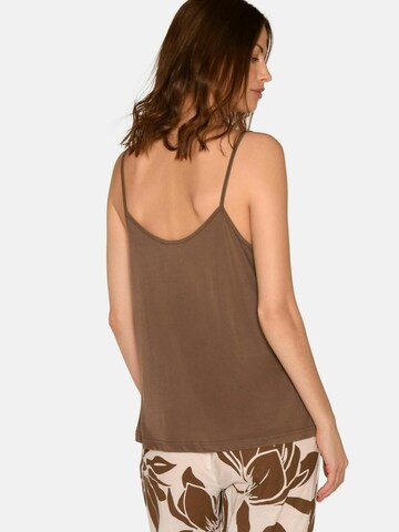 CCDK Copenhagen Top ' Kendall ' in Bruin