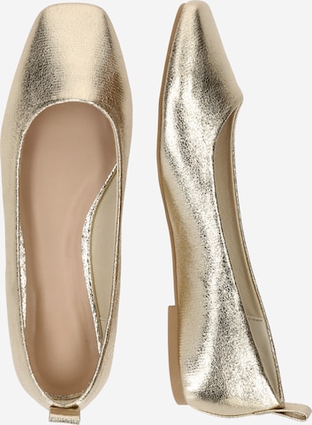 ONLY Ballerina 'AKIRA' in Gold