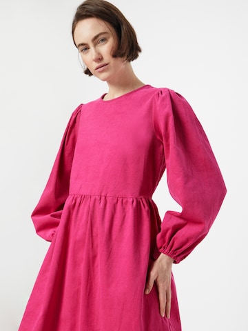 Warehouse - Vestido oversized em rosa