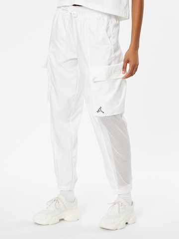 Jordan Cargo Pants 'ESSEN' in White: front