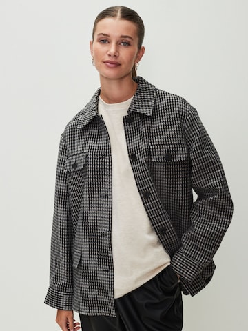 Next Демисезонная куртка в Черный: спереди