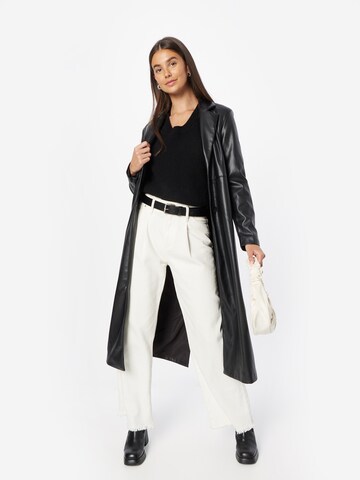 Manteau mi-saison 'SARAMY' ONLY en noir