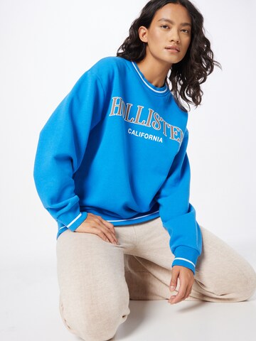 HOLLISTER - Sudadera en azul: frente