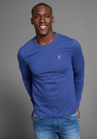 DELMAO Shirt in Blau: Vorderseite