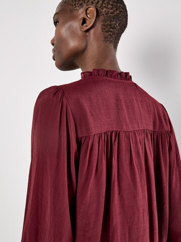 Chemisier ' ' Apricot en rouge