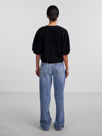 Pull-over 'Fee' PIECES en noir