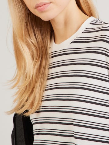 WEEKDAY Shirt 'Danya' in White