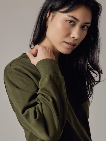 Felpa 'Felpa Felpata Girocollo' di OWN Off With Nature in verde