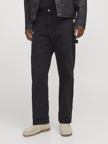 JACK & JONES Loose fit Cargo trousers 'JPSTEddie JJCarpenter' in Black: front