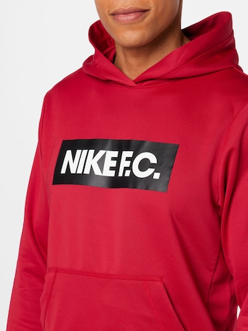 Nike Sportswear Sweatshirt i röd