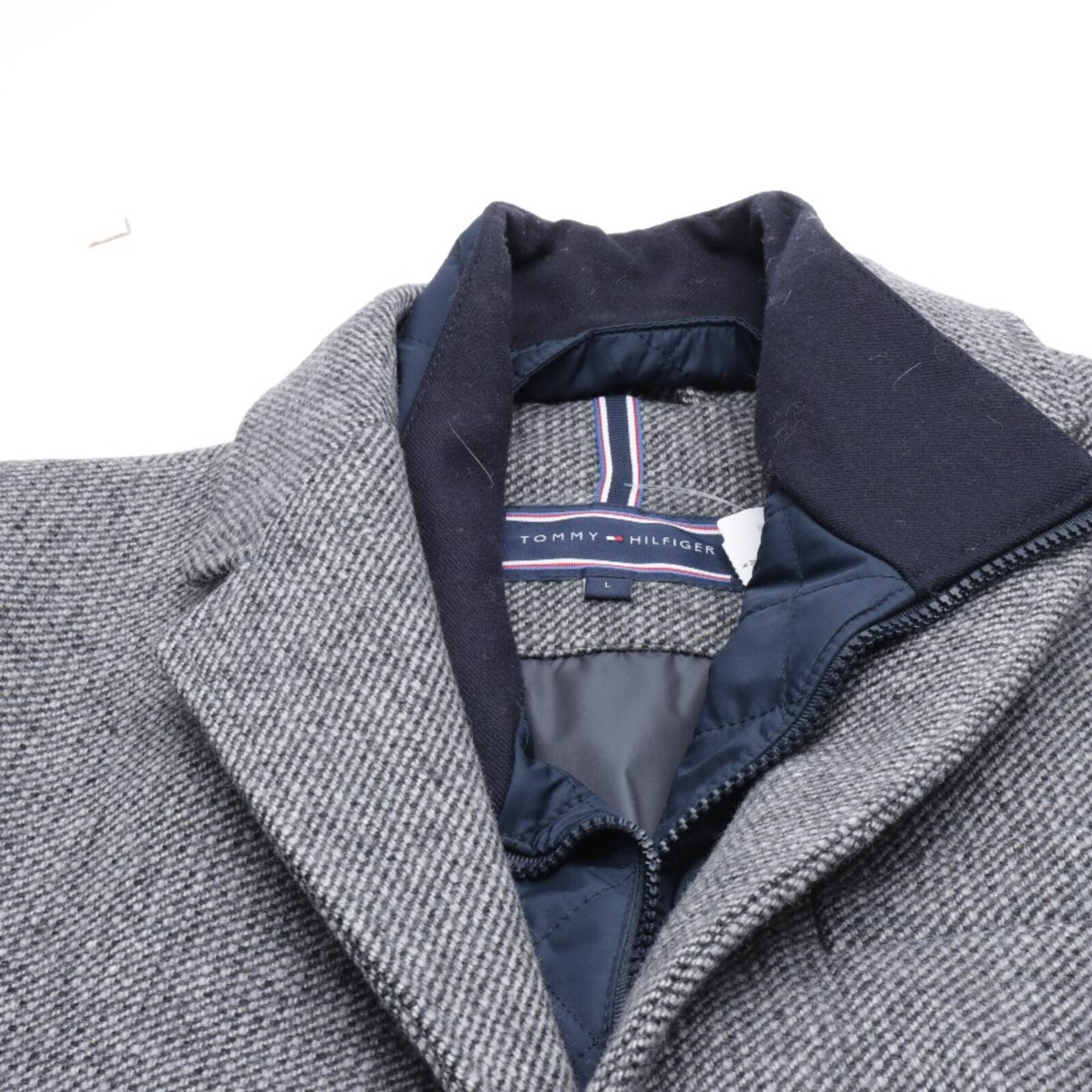 TOMMY HILFIGER Jacket & Coat in L in Grey