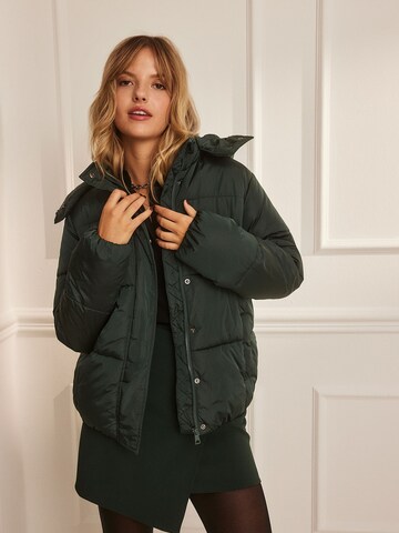 Guido Maria Kretschmer Women - Chaqueta de invierno 'Emina' en verde: frente