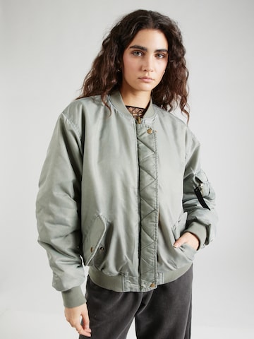 BDG Urban Outfitters Prehodna jakna | zelena barva: sprednja stran