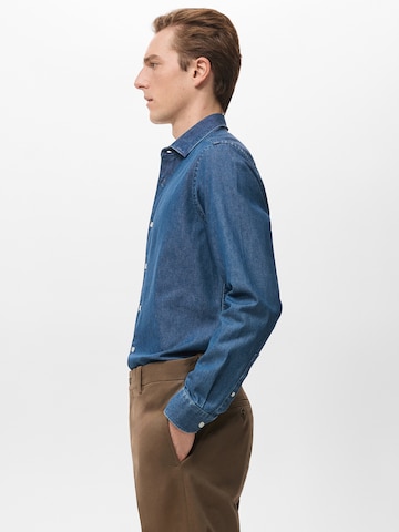 Coupe regular Chemise MANGO MAN en bleu