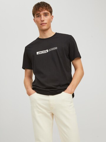 JACK & JONES T-shirt 'Neo' i svart: framsida