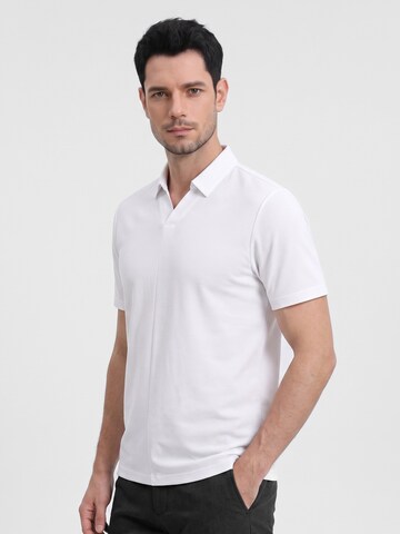 ALLTHEMEN Shirt 'Einklang' in White