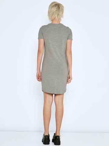 Noisy may Dress 'Simma' in Grey